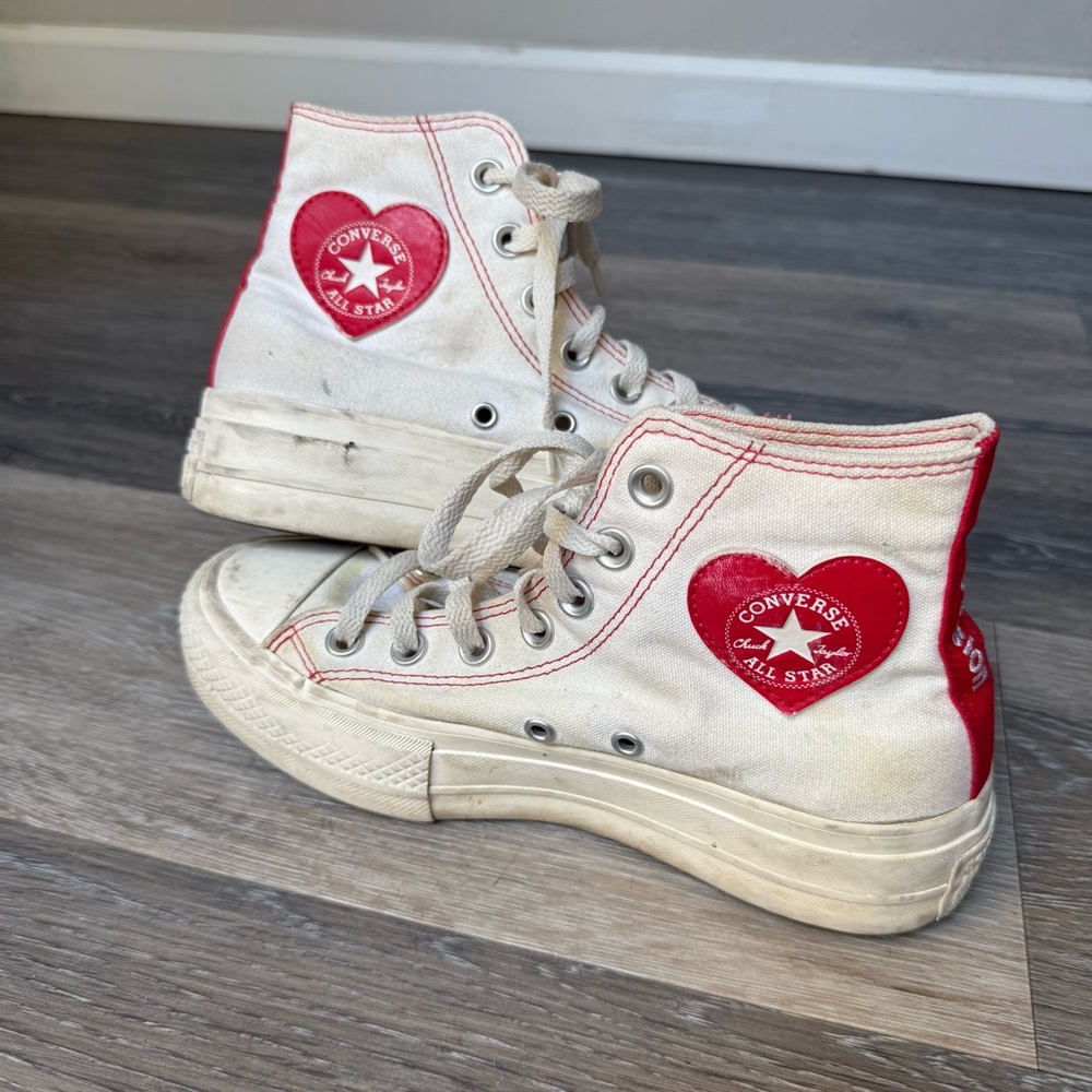 Converse Valentines High-Top Sneakers with Hearts  - Taylor Swift Fan size 5.5